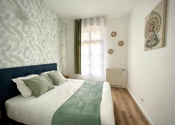 Park Apartment *